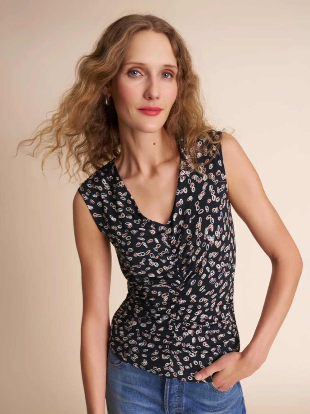 🐄 M.M. Lafleur The Franka Ruched Top - Spin Dot Printed Jersey